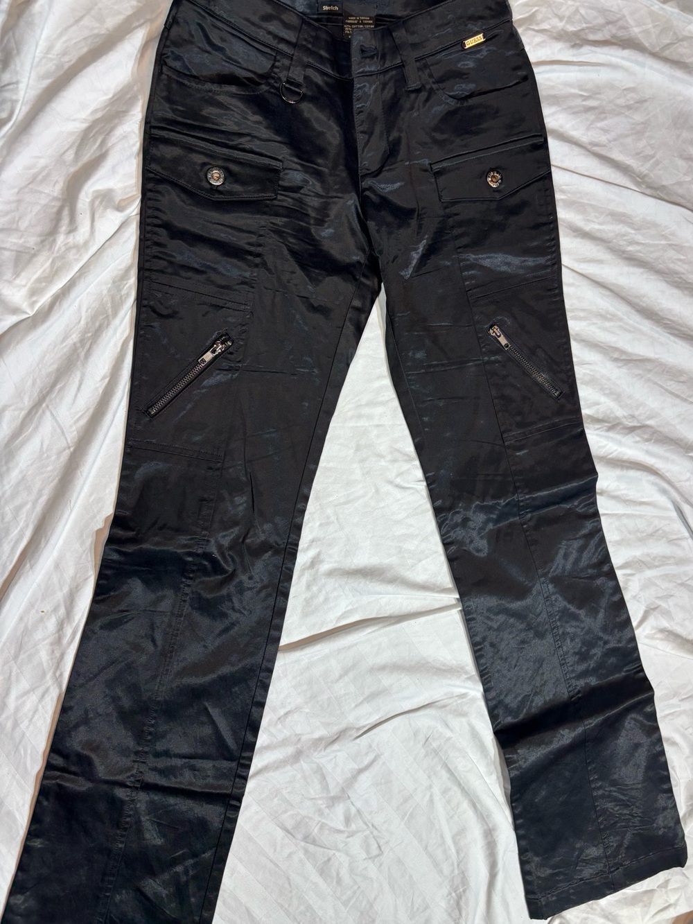 Y2K Guess BlackSlick SmoothSatin CargoJeans LowRise ZipPockets RAREStyle Vintage